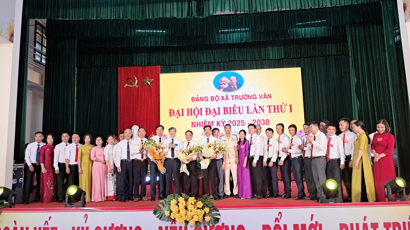 Đảng bộ xã Trường Văn tổ chức Đại hội đại biểu lần thứ I,  nhiệm kỳ 2025-2030