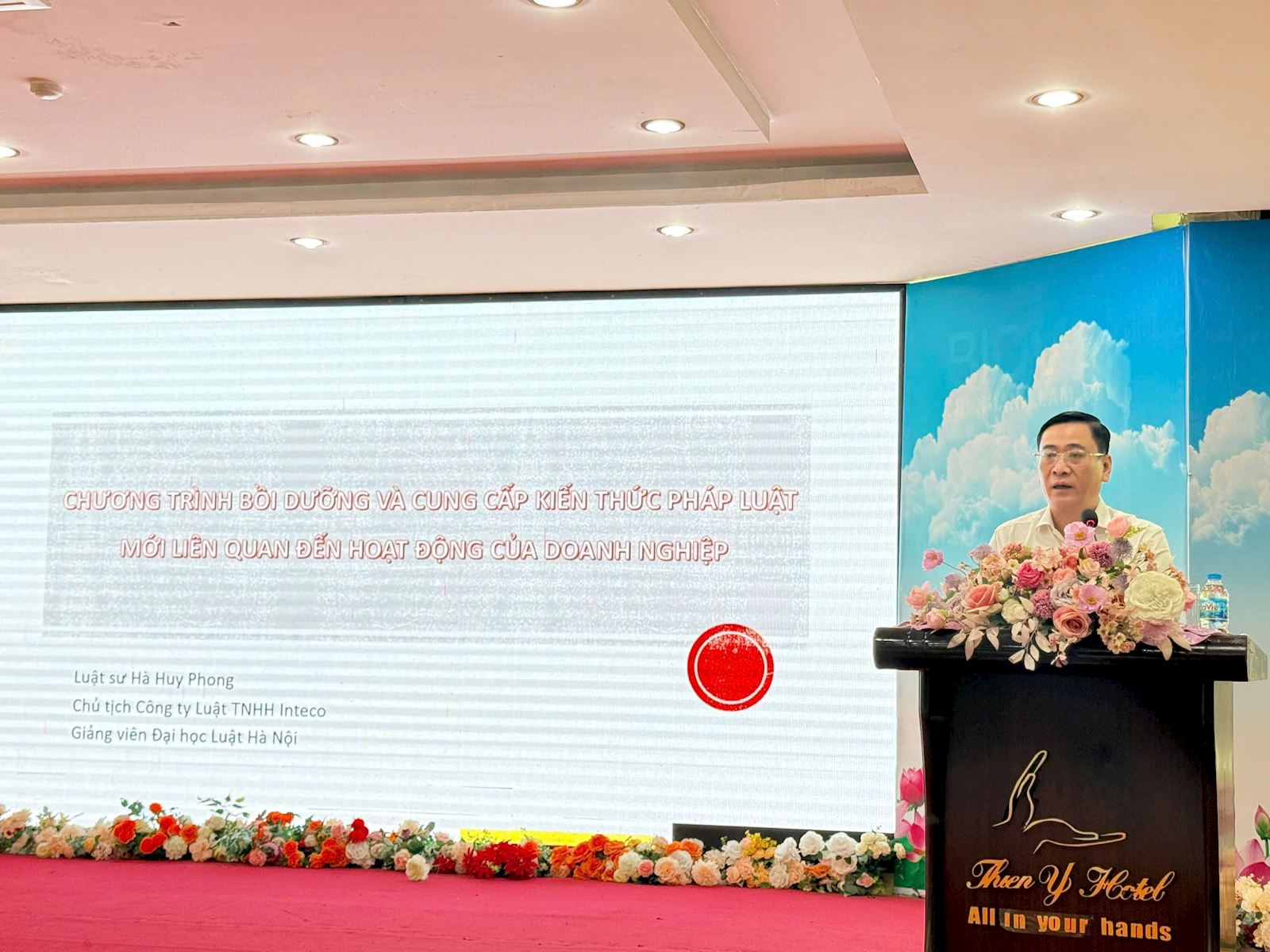 Sở Tư pháp tổ chức Hội nghị bồi dưỡng, cung cấp kiến thức pháp luật mới liên quan đến hoạt động của doanh nghiệp